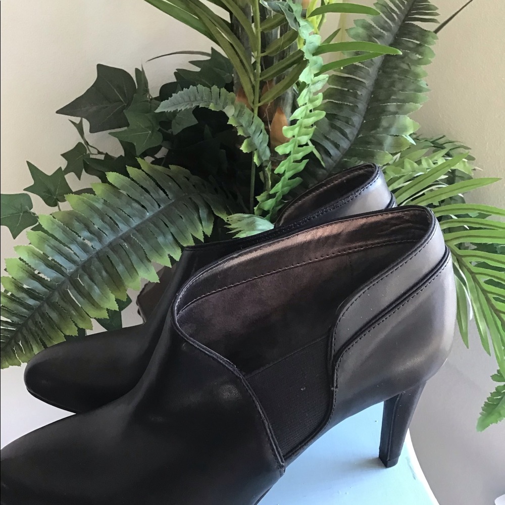 🌹Adrienne Vittadini New shoes woman’s size 9 1/2